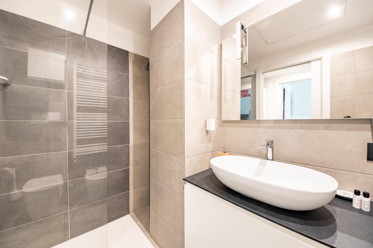 Renovated Apt With Garden & Veranda! Mediolan Zewnętrze zdjęcie